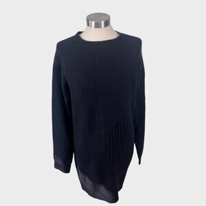 TopShop Size Small Black Sweater Crewneck